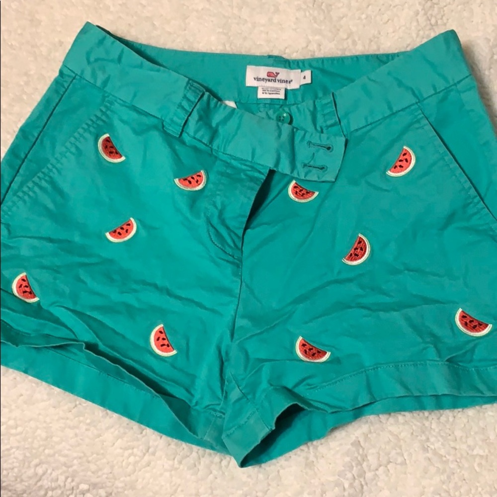 Vineyard vines watermelon teal shorts